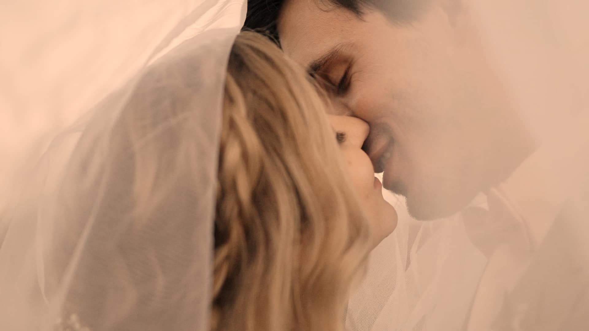 Cinematisches Hochzeitsvideo in der Steiermark mit emotionaler Filmszene